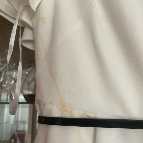 NWT Calvin Klein jumpsuit. Never worn, BUT IS COVERED IN STAINS - Picture 4 of 8